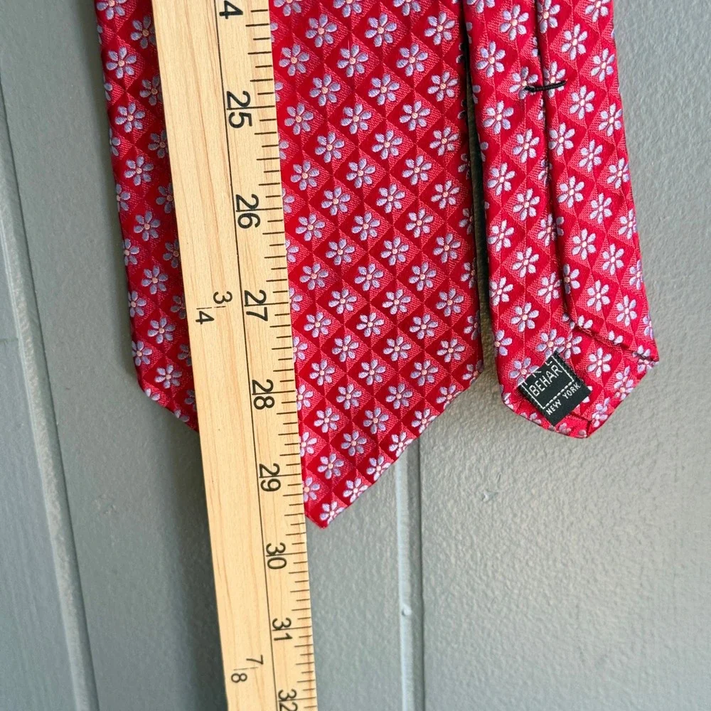 Ike Behar Silk Necktie Red Blue Ditsy Floral Jacquard Preppy Ivy League Made USA